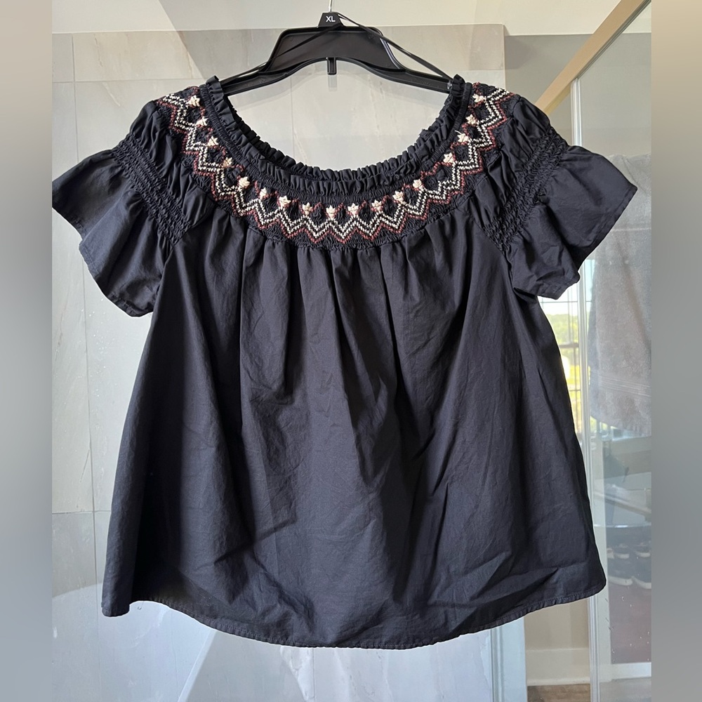 Old Navy Smocked Off The Shoulder Flutter Sleeve Top